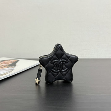 商品細詳を見る:シャネル CHANEL 99-CH4985BK 2026年新作 ミニ バッグチャーム スター キーリング 小銭入れ ジップウォレット