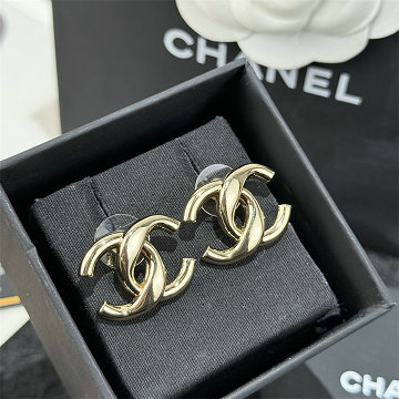 商品名称：シャネル CHANEL99-EHCH26010  2026年新作 ピアス イヤリング アクセサリー ジュエリー