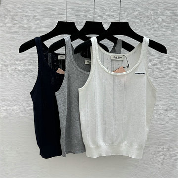 商品名称：ミュウミュウ MIUMIU 2026年新作 ニットベスト タンクトップ ノースリーブ ウール セーター クルーネック レディース