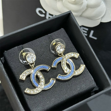 商品細詳を見る:シャネル CHANEL 99-EHCH26008 2026年新作 ピアス イヤリング アクセサリー ジュエリー