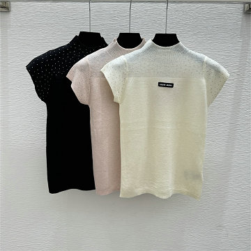 商品細詳を見る:ミュウミュウ MIUMIU 2026年新作 ショートスリーブ ウール セーター タートルネック レディース