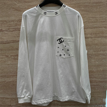 商品細詳を見る:シャネル CHANEL 2026年新作 オーバーサイズ ユニセックス Tシャツ 長袖 ストリートスタイル カジュアル おしゃれ