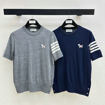 商品細詳を見る:トム ブラウン Thom Browne 2026年新作 ショートスリーブ ウール セーター クルーネック 半袖 レディース