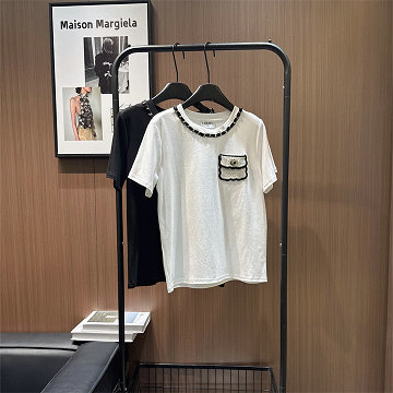 商品細詳を見る:シャネル CHANEL 2026年新作 ショートスリーブ Tシャツ コットンジャージ スウェット クルーネック カジュアル