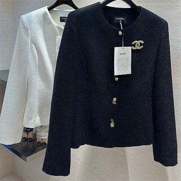 商品細詳を見る:シャネル CHANEL XG-WTCH26054 2026年新作 ロングスリーブ トップスコート レディース