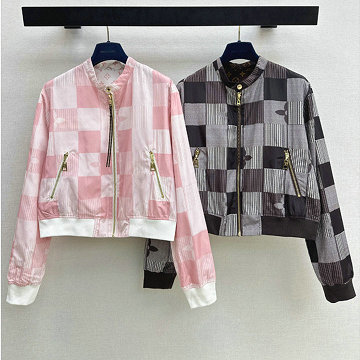 商品細詳を見る:ルイヴィトン LOUISVUITTON XG-WTLV26006 2026年新作 リバーシブル ボンバージャケット ロングスリーブ コート カジュアル おしゃれ