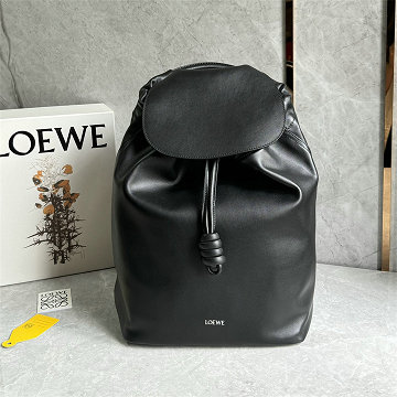 商品細詳を見る:ロエベ LOEWE 99-LE8711PBK2026年新作 ドローストリング バックパック メンズ リュックサック リュック ディパックバッグ