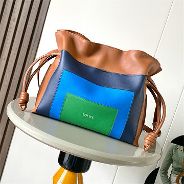 商品名称：ロエベ LOEWE 99-LE9102PJT 2026年新作 フラメンコ ショルダーバッグ ドローストリングバッグ レディース レザー
