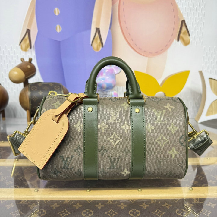 商品細詳を見る:ルイヴィトン LOUISVUITTON 2026年新作 M26930 キーポル バンドリエール 25 トートバッグ ショルダーバッグ モノグラム サープラス キャンバス