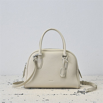 商品細詳を見る:ザ ロウ THE ROW 025-TR5081PBS 2026年新作 トートバッグ ハンドバッグ ショルダーバッグ レディース