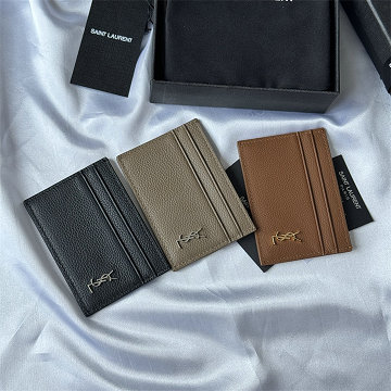 商品名称：イヴサンローラン Saint laurent YSL  025-YSL687098TBK 2026年新作 二つ折り短財布 カードケース