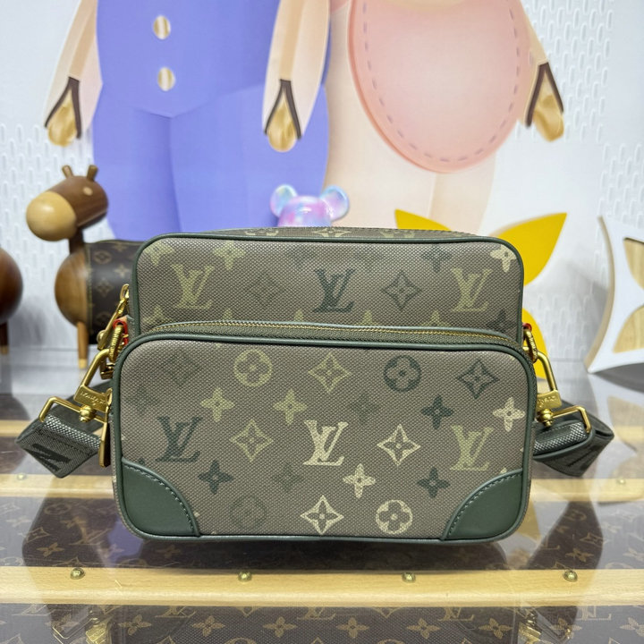 商品名称：ルイヴィトン LOUISVUITTON 2026年新作 M27095 ナイル ショルダーバッグ メンズ メンズ モノグラム サープラス キャンバス