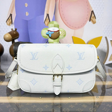 商品細詳を見る:ルイヴィトン LOUISVUITTON 2026年新作 ディアヌ トートバッグ ショルダーバッグ レディース グレインカウハイドレザー