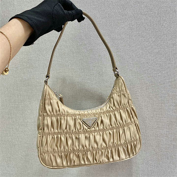 商品名称：プラダ PRADA 99-PD1NE204ZQX 2026年最新作 Re-Edition ホーボーバッグ ショルダーバッグ ナイロン