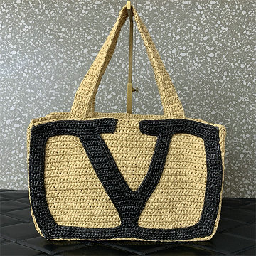 商品細詳を見る:ヴァレンティノ Valentino99-VT0110lBK  2026年新作 ガラヴァーニ ヴィヴァ スーパースター トートバッグ ハンドバッグ ショルダーバッグ