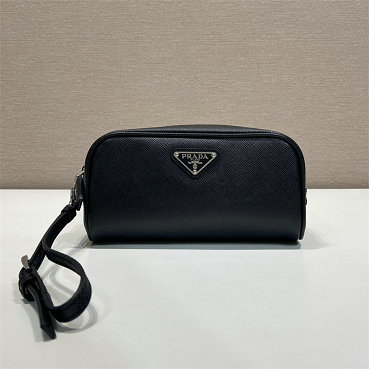 商品細詳を見る:プラダ PRADA 99-PD2NE065BK 2026年最新作 スモールバッグ ストラップ付き クラッチバッグ 手持ちかばん ポーチ Re-Nylon