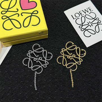 商品名称：ロエベ LOEWE 99-XZLE26001 2026年新作 ブローチ アクセサリー ジュエリー