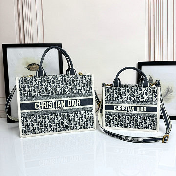 商品細詳を見る:クリスチャンディオール CHRISTIAN DIOR 025-CD1265PZHS 2026年新作 Book Tote ブック トートバッグ ハンドバッグ ショルダーバッグ