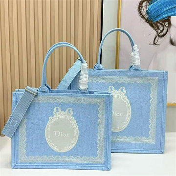 商品名称：クリスチャンディオール CHRISTIAN DIOR 99-CD1286YBQL 2026年新作 Book Tote ブック トートバッグ ハンドバッグ ショルダーバッグ レディース