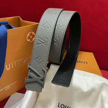 商品名称：ルイヴィトン LOUISVUITTON 2026年新作 M8662V ベルト LV イニシャル トリヨン モノグラム 40MM リバーシブル メンズ