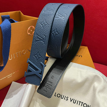 商品名称：ルイヴィトン LOUISVUITTON 2026年新作 M8663V ベルト LV イニシャル トリヨン モノグラム 40MM リバーシブル メンズ
