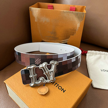 商品細詳を見る:ルイヴィトン LOUISVUITTON 2026年新作 M8733L ベルト 40MM リバーシブル メンズ