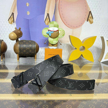 商品細詳を見る:ルイヴィトン LOUISVUITTON 2026年新作 ベルト LV イニシャル 40MM リバーシブル メンズ