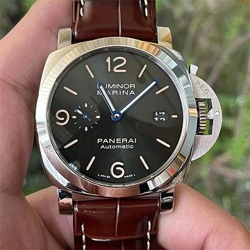 商品細詳を見る:パネライ PANERAI 99-PAT26006  2026年新作 ウォッチ メンズ 腕時計 男性用 時計 本革ベルト オートマチック 自動巻き 機械式ムーブメント