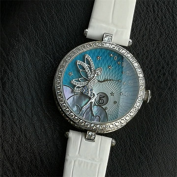 商品名称：ヴァン クリーフ アーペル Van Cleef Arpels 99-VAT26002  2026年新作 レディース 腕時計 カップル ウォッチ 時計 クォーツ