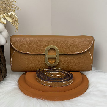 商品細詳を見る:エルメス HERMES 063-H0840JJZ  2026年新作 ウォレットバッグ ロング マイヨン トゥー ゴー ショルダーバッグ クラッチバッグ hass革