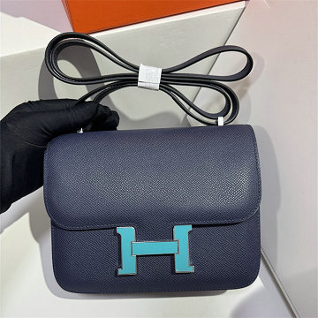 商品細詳を見る:エルメス HERMES 063-H108218FPPSZLL 2026年新作 sellier cloute コンスタンス ショルダーバッグ クロスボディバッグ レディース