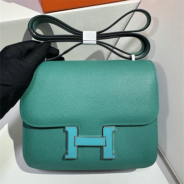商品細詳を見る:エルメス HERMES 063-H108218FPQSZQG 2026年新作 sellier cloute コンスタンス ショルダーバッグ クロスボディバッグ レディース
