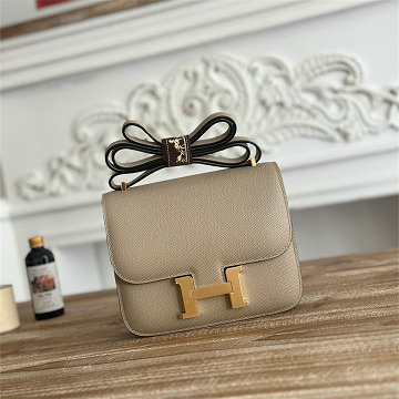 商品名称：エルメス HERMES 063-H108218SZQJFH  2026年新作 コンスタンス スモール ショルダーバッグ レディース エプソン