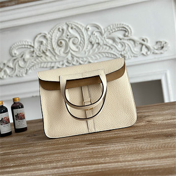 商品細詳を見る:エルメス HERMES 063-H600925TGPJNC 2026年新作 Halzan アルザンバッグ トートバッグ ハンドバッグ ショルダーバッグ