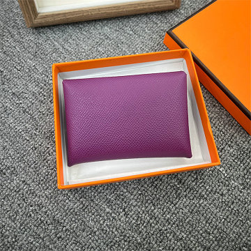 商品名称：エルメス HERMES 063-HK26002HZ 2026年新作 カルヴィ カードケース 名刺入れ カードホルダー 二つ折り コンパクト 小銭入れ ヴォーエプソン
