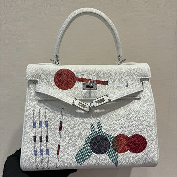 商品細詳を見る:エルメス HERMES 063-HKL25YHYBS 2026年新作 ケリー 25 トップハンドルバッグ トートバッグ ハンドバッグ レディース