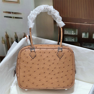 商品細詳を見る:エルメス HERMES 063-HPL20TPYXS 2026年新作 plume トートバッグ ハンドバッグ スクエアバッグ レディース オーストリッチ革