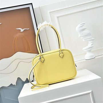 商品細詳を見る:エルメス HERMES 063-HPL20SFQYQY 2026年新作 plume トートバッグ ハンドバッグ スクエアバッグ レディース swift