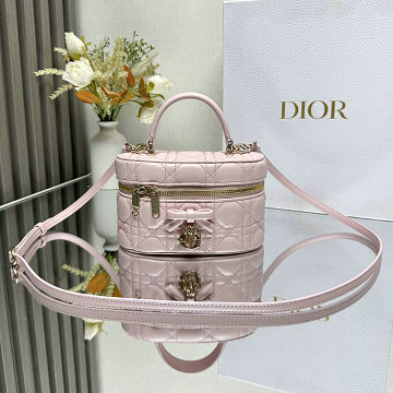 商品細詳を見る:クリスチャンディオール CHRISTIAN DIOR GH-CD2603FH 2026年新作 30 モンテーニュ ミニ ヴァニティ トートバッグ ショルダーバッグ