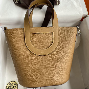 商品細詳を見る:エルメス HERMES 063-HCPT18TCYBG  2026年新作 ピコタン バケットバッグ トートバッグ ハンドバッグ ショッピングバッグ レディース