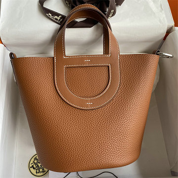 商品細詳を見る:エルメス HERMES 063-HCPT18TCYJZ 2026年新作 ピコタン バケットバッグ トートバッグ ハンドバッグ ショッピングバッグ レディース TCレザー