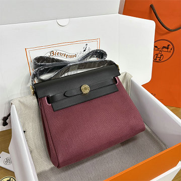 商品細詳を見る:エルメス HERMES 063-HER20BPJRW 2026年新作 エールバッグジップ20 ミニ ショルダーバッグ トワルアッシュ ヴァッシュパンター