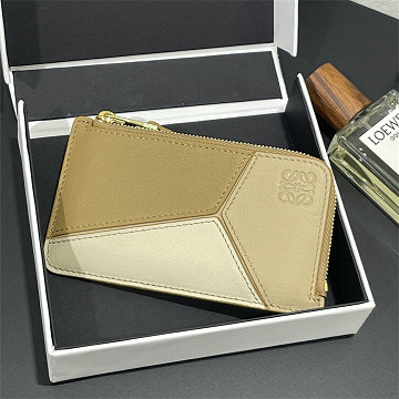商品細詳を見る:ロエベ LOEWE 99-LE3726XBM 2026年 パズル コインカードホルダー 小銭入れ カード入れ レザー