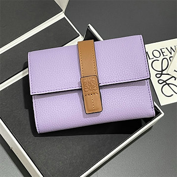 ロエベ LOEWE 99-LE3785PZZ  2026年 バーティカル ウォレット スモール 三つ折り 短財布