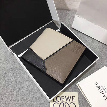 商品細詳を見る:ロエベ LOEWE 99-LE3582BKH 2026年 パズル バイフォールド ウォレット 二つ折り メンズ レザー