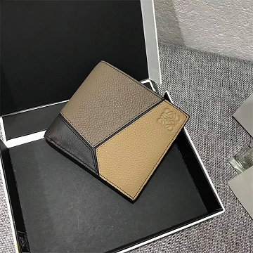 商品名称：ロエベ LOEWE 99-LE3582HKX 2026年 パズル バイフォールド ウォレット 二つ折り メンズ レザー