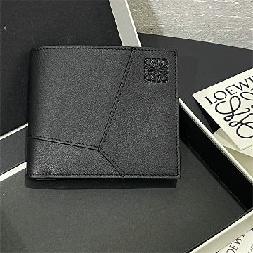 商品名称：ロエベ LOEWE 99-LE3801QBK 2026年 パズル バイフォールド ウォレット 二つ折り 短財布 カード入れ レザー