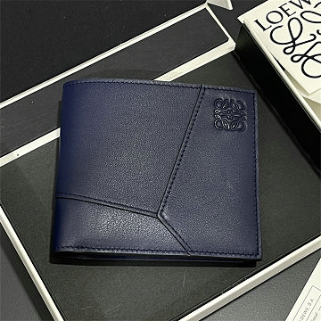 商品名称：ロエベ LOEWE 99-LE3801QSL 2026年 パズル バイフォールド ウォレット 二つ折り 短財布 カード入れ レザー