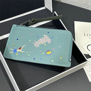 商品細詳を見る:ロエベ LOEWE 99-LE3811QL 2026年 ノット コインカードホルダー 小銭入れ レザー
