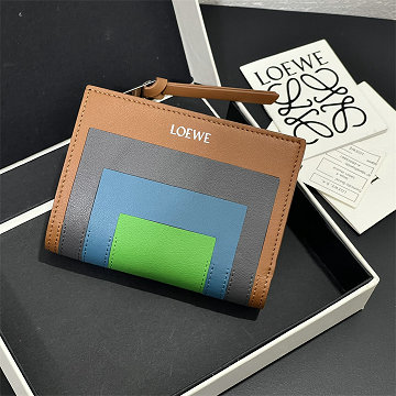 商品細詳を見る:ロエベ LOEWE 99-LE3823 2026年 コインカードホルダー 小銭入れ カード入れ レザー